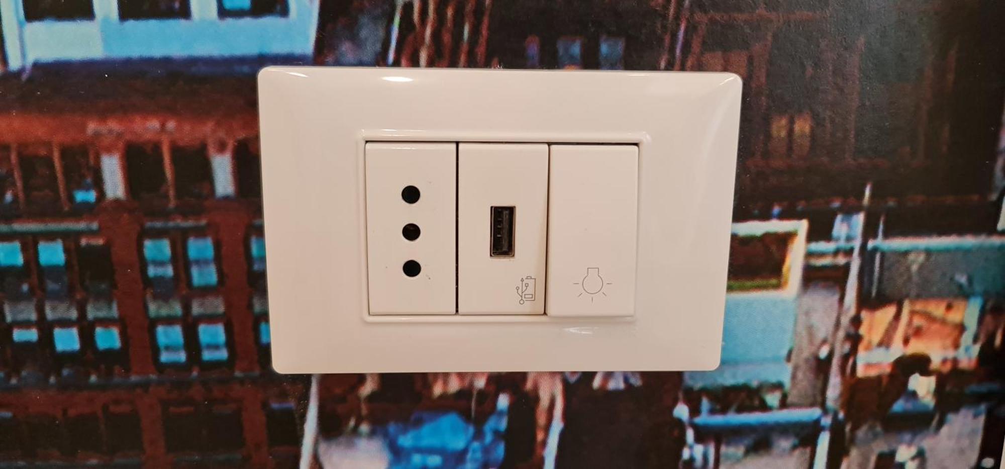 Bsuites Trieste In Centro Storico Con Wifi Padova Rom bilde